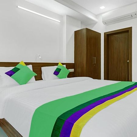 Treebo Raga Hotel Visákhapatnam Kültér fotó
