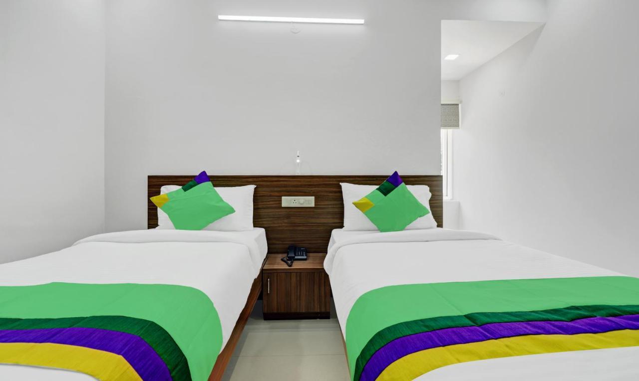 Treebo Raga Hotel Visákhapatnam Kültér fotó
